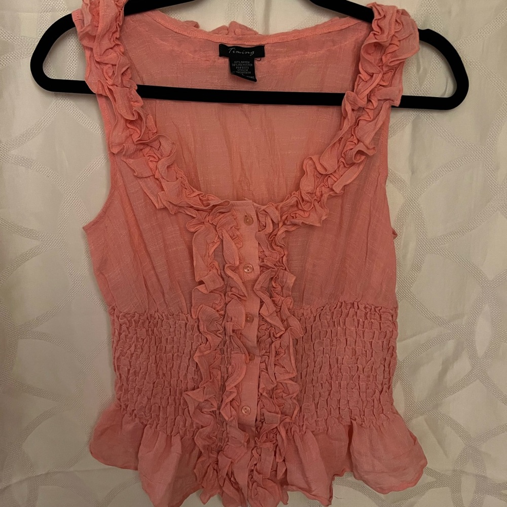 Women’s Ruffled top